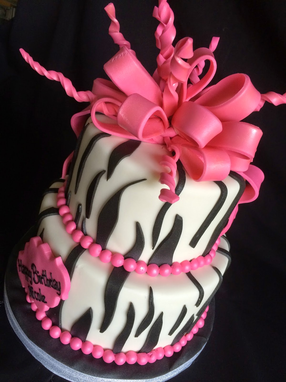 8 Photos of Two Tier Zebra Print Cakes