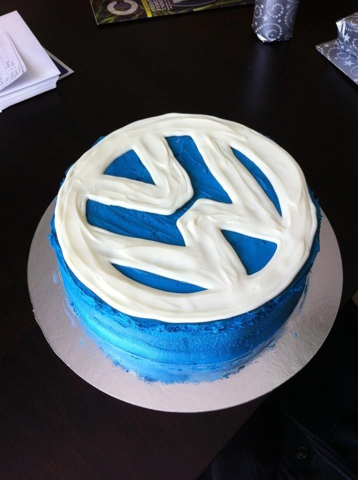 VW Birthday Cake