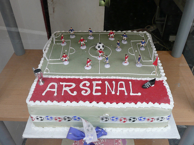 Arsenal Birthday Cake