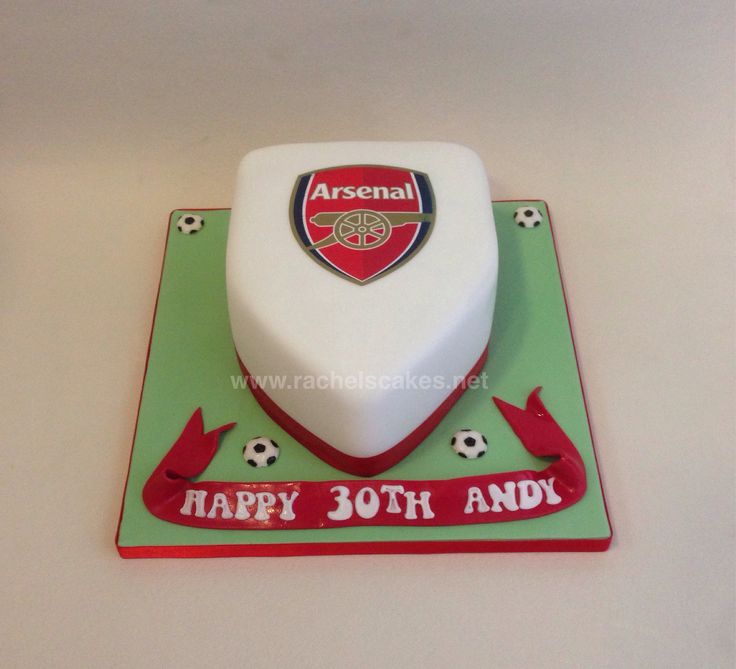 Arsenal Football Cake