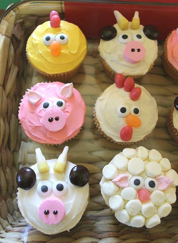 Farm Animal Cupcakes Birthday Party