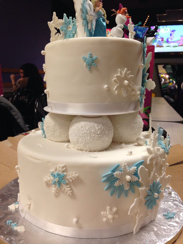 Frozen Movie Birthday Cake