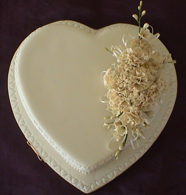 Heart Shaped Single Layer Wedding Cakes