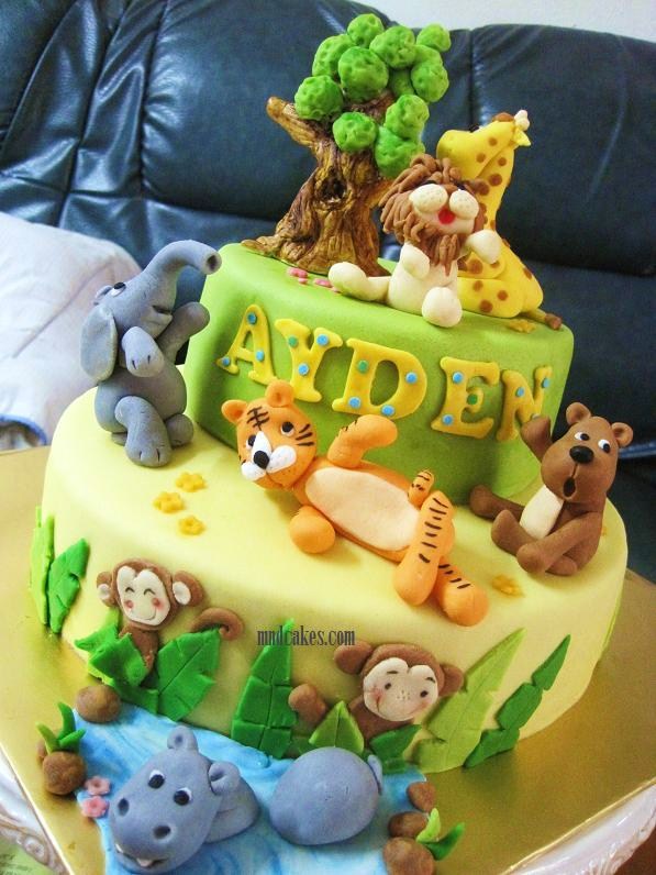 Jungle Theme Cakes for Kids