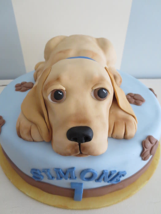 Labrador Birthday Cake