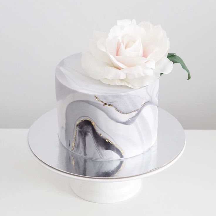 Marble Fondant Wedding Cake