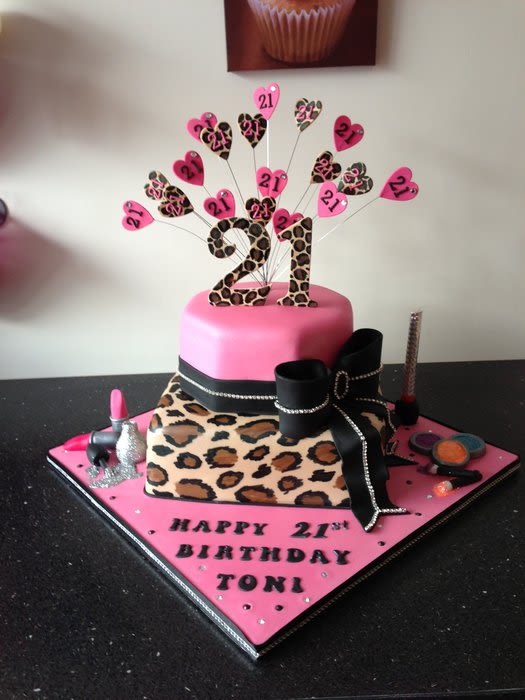 Pink Bling Leopard Print Cake