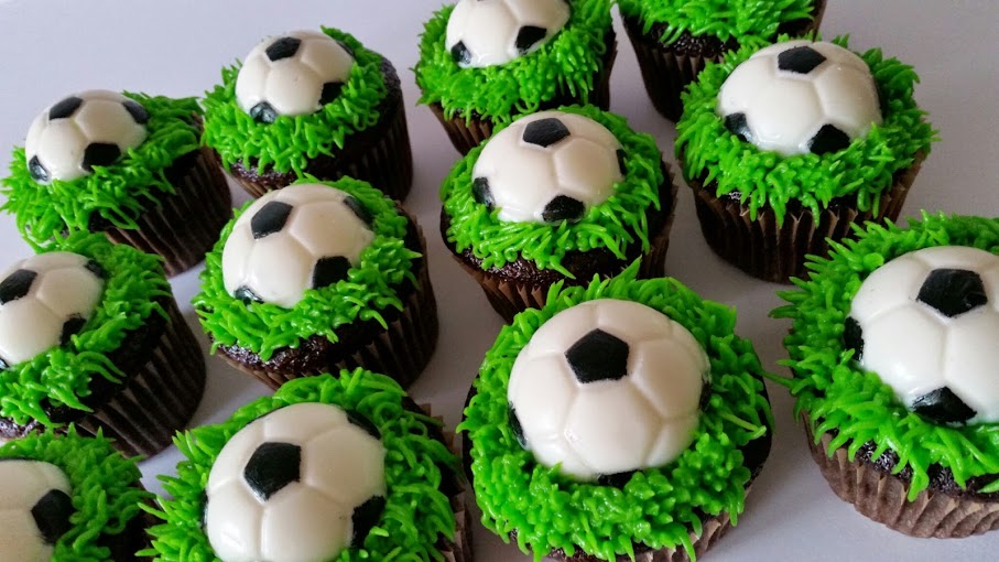 Soccer Cupcakes