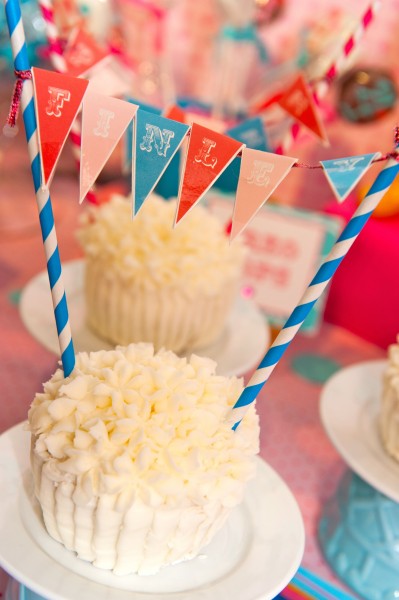 Vintage Circus Cupcakes