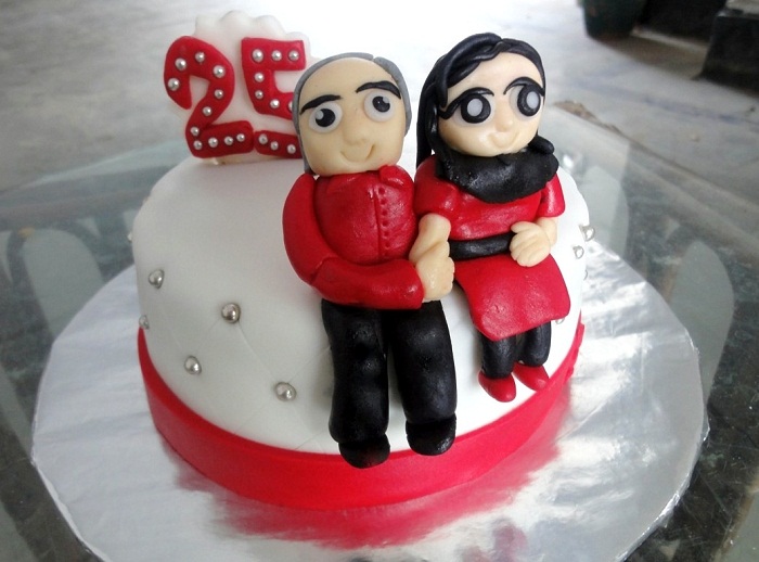 Wedding Anniversary Cake