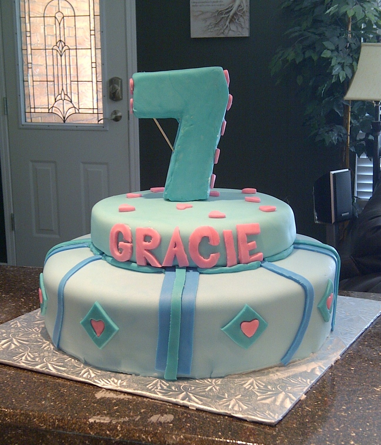 7 Years Old Girl Birthday Cake