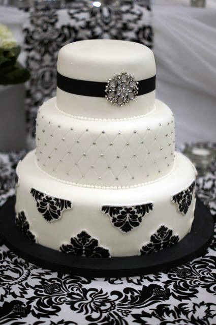 Black and White Damask Wedding Cake