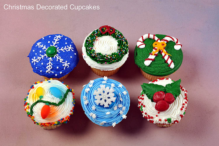 7 Holiday Decorated Christmas Cupcakes Photo Christmas Cupcake