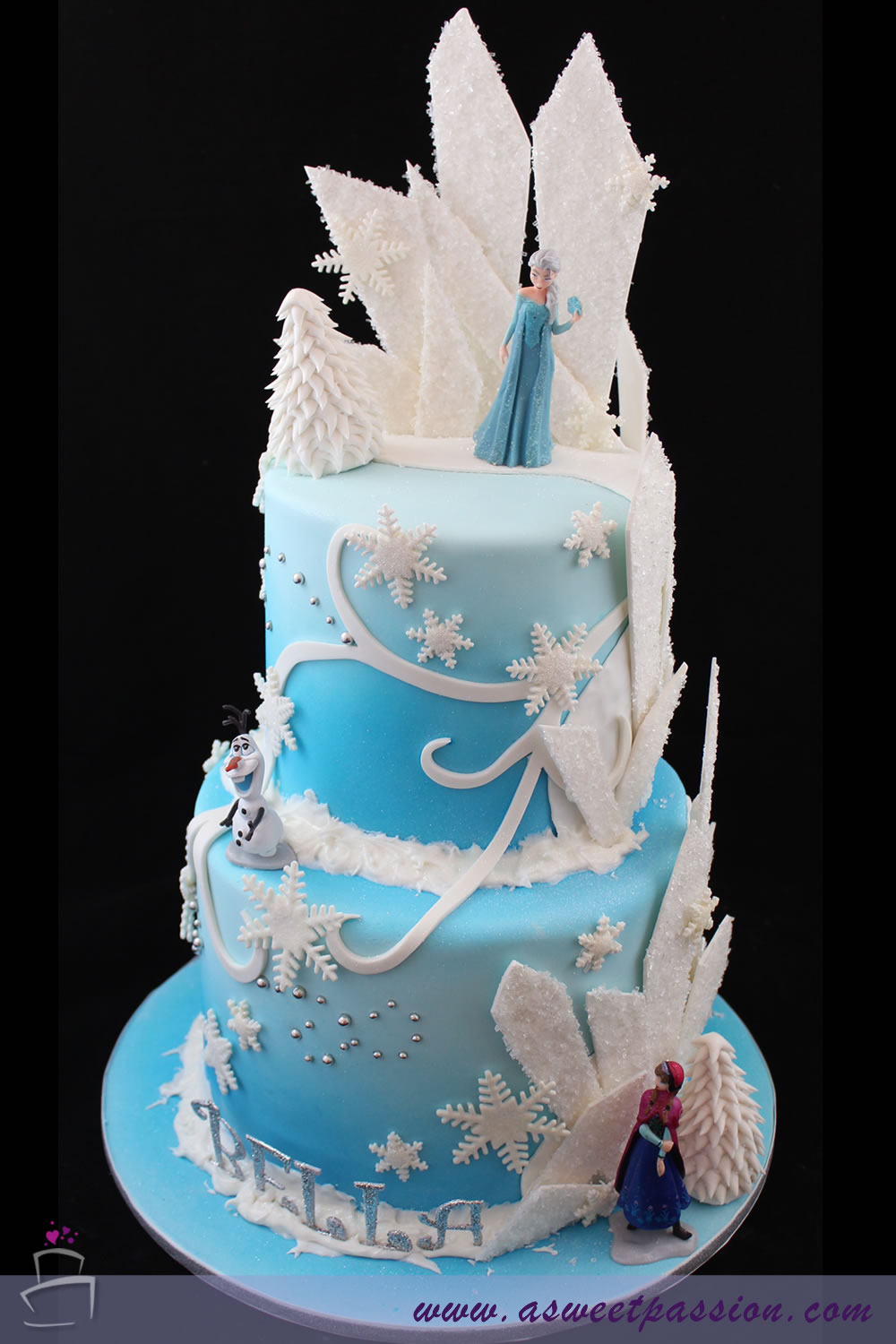 Frozen Birthday Cake