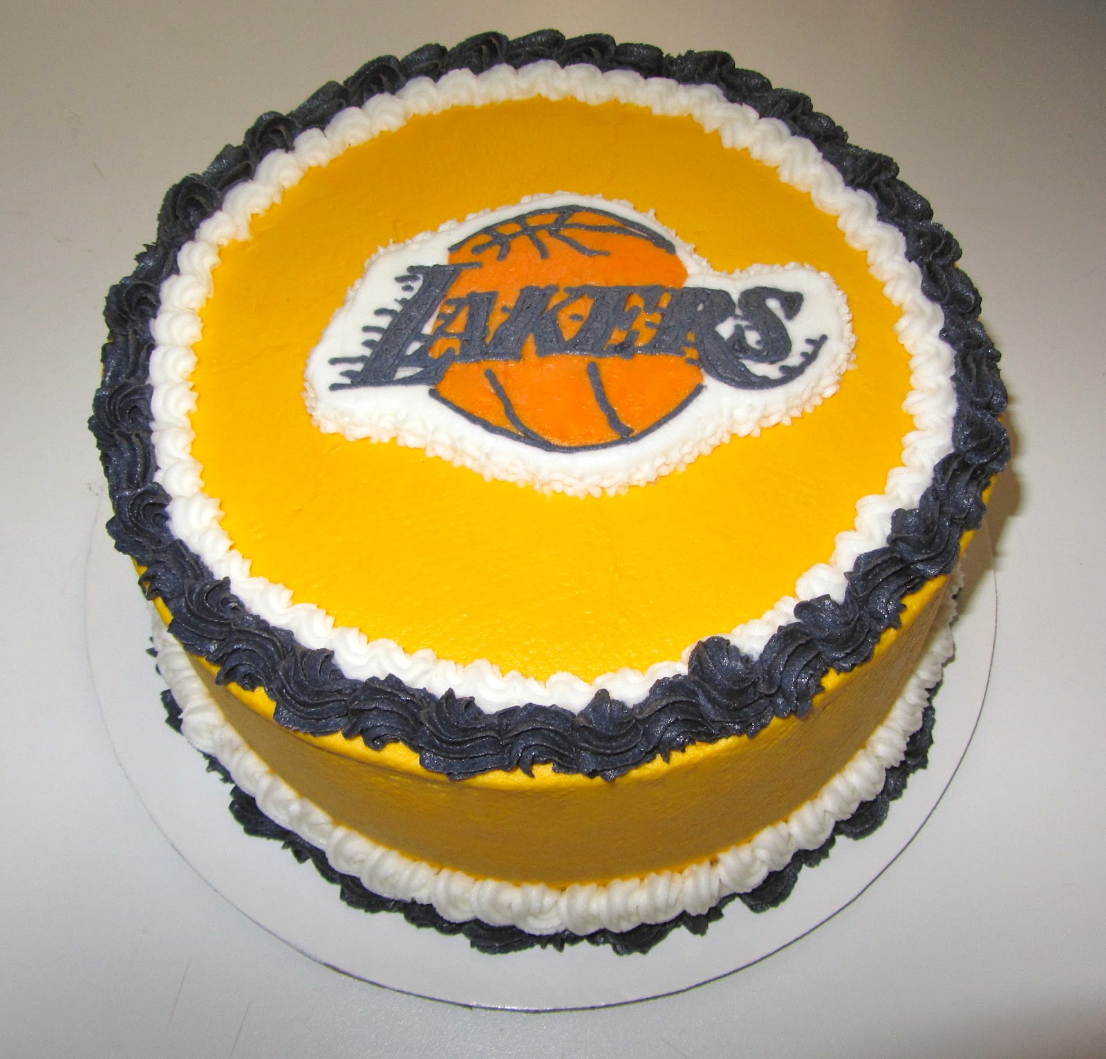 Lakers Birthday Cake