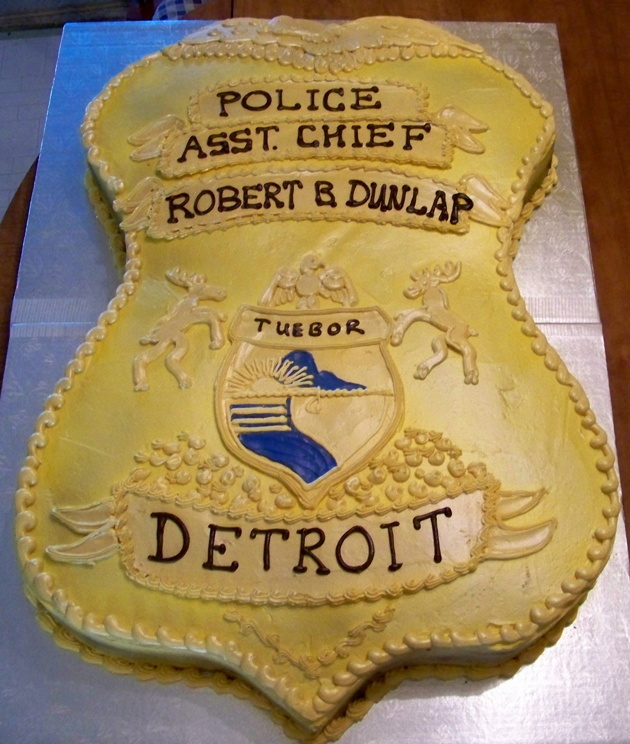 Police Badge Cake