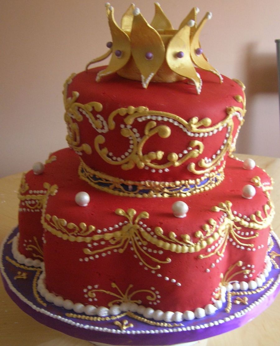 Queen Birthday Cake