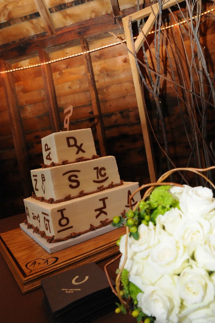 Ranch-Wedding-Cake-Ideas