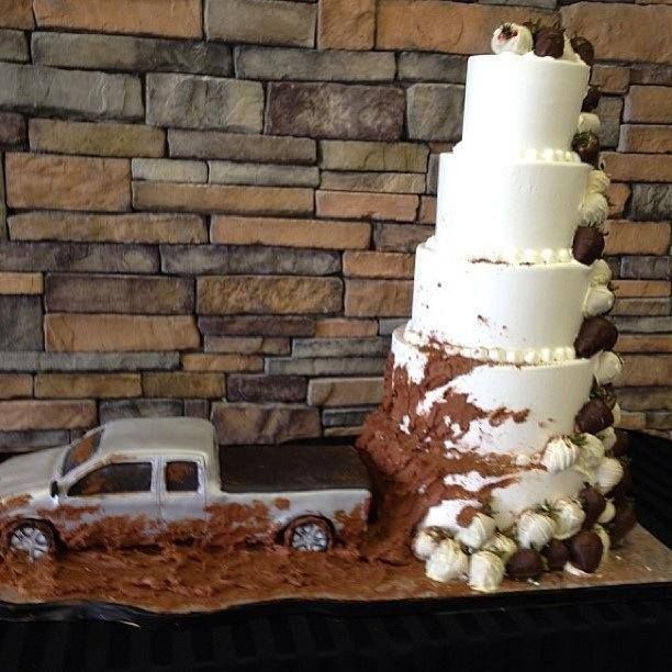 Redneck Wedding Cake Ideas