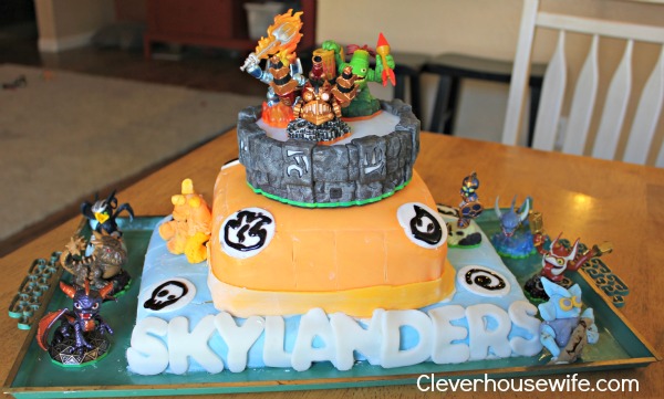 Skylanders Giants Birthday Cake