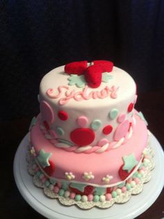 Strawberry Cake with Fondant