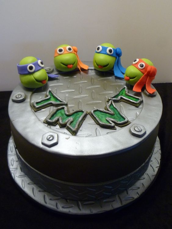 Teenage Mutant Ninja Turtle Cake