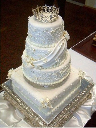 Wedding Cake with Crown