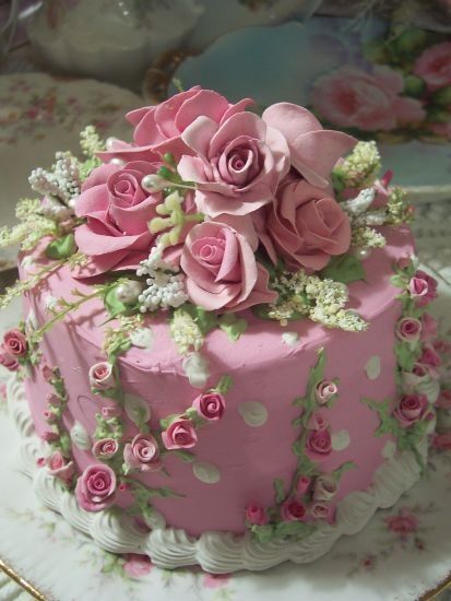 Beautiful Pink Rose Cake