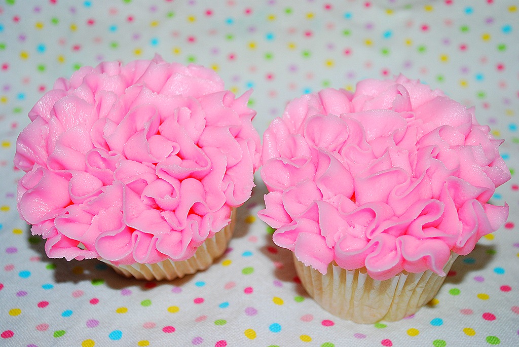 Buttercream Ruffle Cupcake