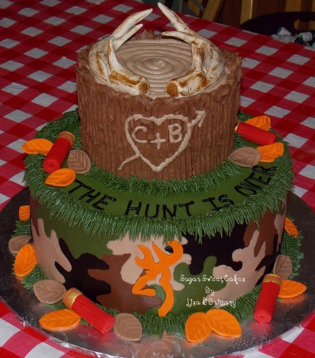 Camo Grooms Cake