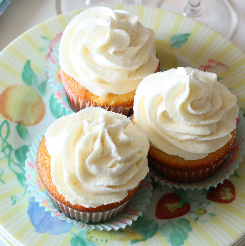 Champagne Frosting for Cupcakes