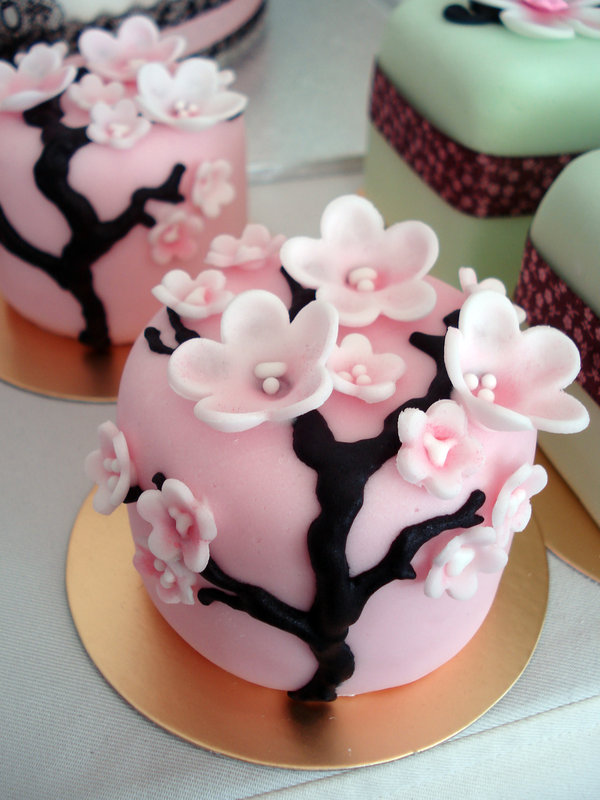 Cherry Blossom Mini Cakes