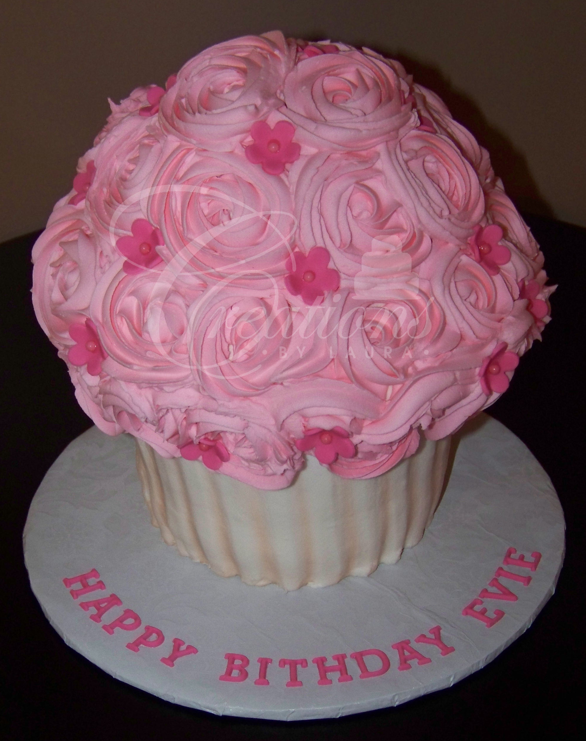 Cupcake Shaped Birthday Cake