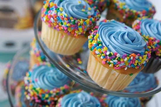 Easy Birthday Cupcake Decorating Ideas
