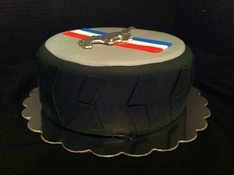 Ford Mustang Cake