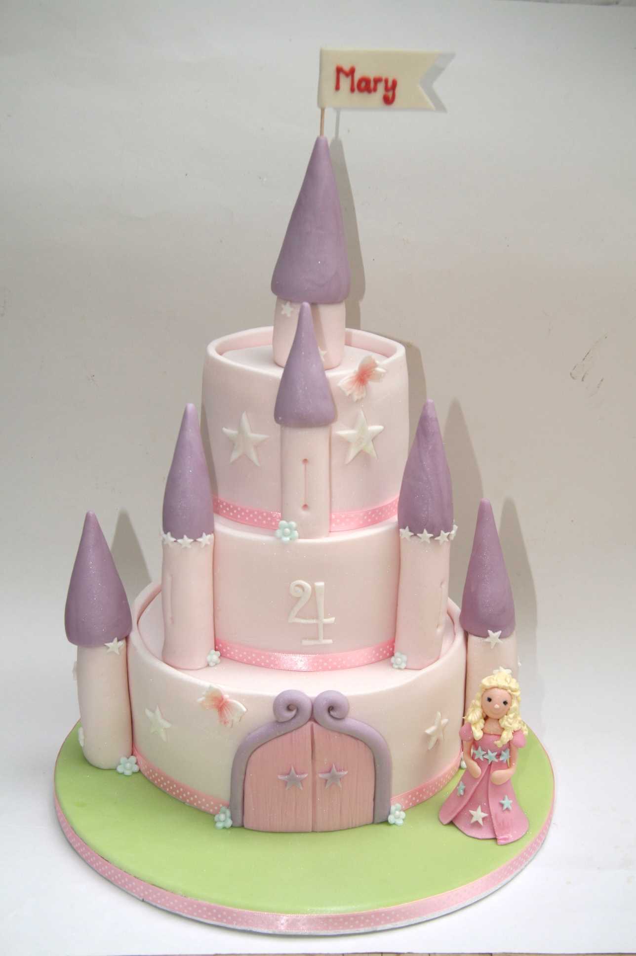 6 Photos of Princess Castle Cakes With Stars