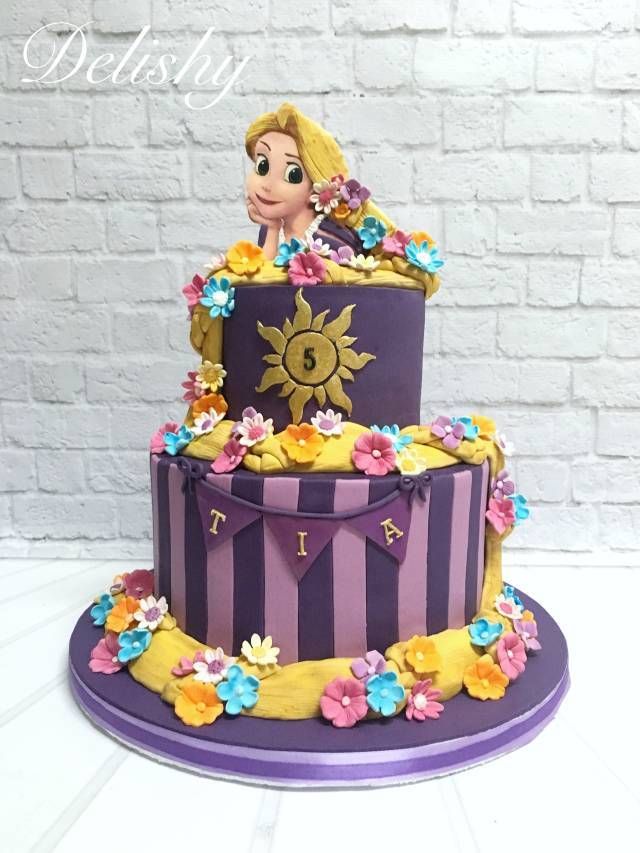 Rapunzel Cake