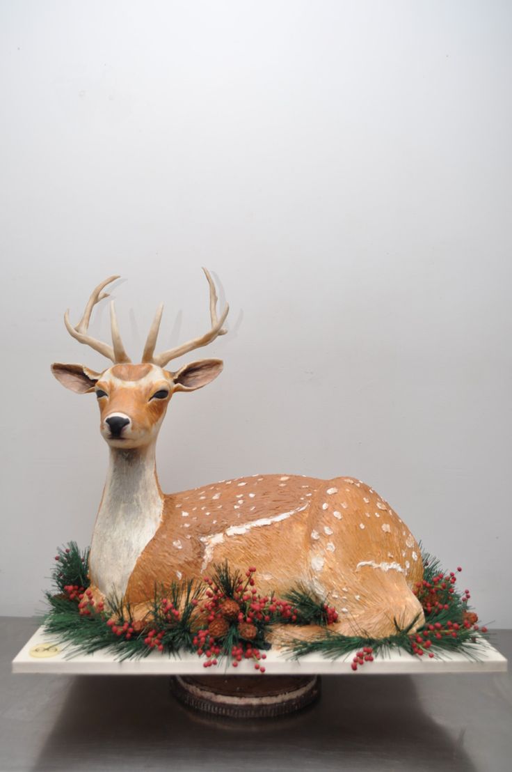 13 Photos of Deer Grooms Cakes That Look Real