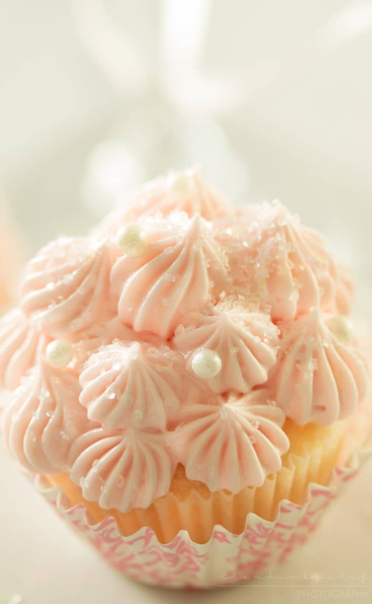 White Chocolate Champagne Cupcakes