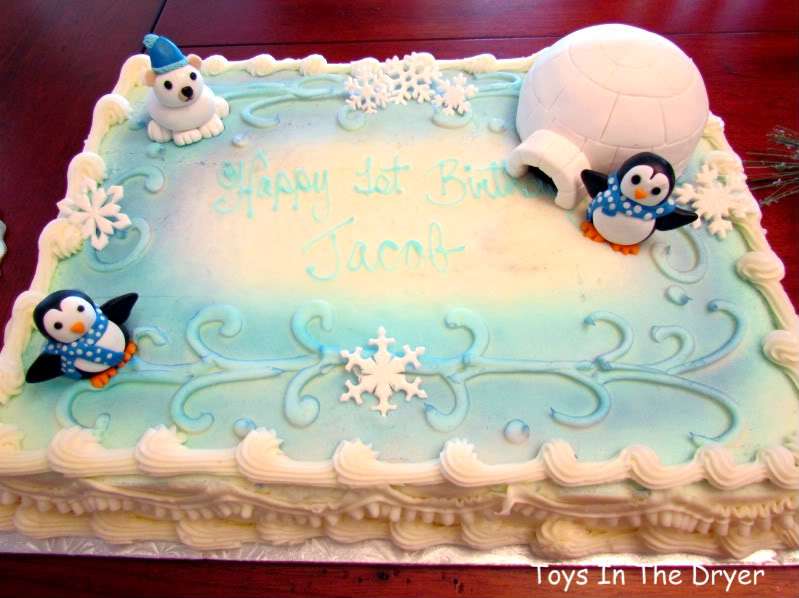 Winter Wonderland Birthday Sheet Cakes