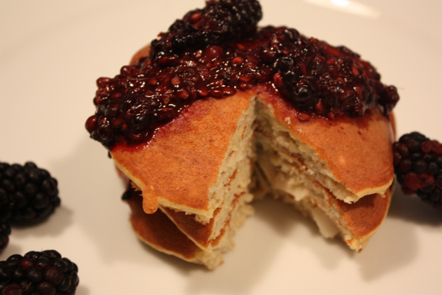 Banana with Coconut Flour Pancakes