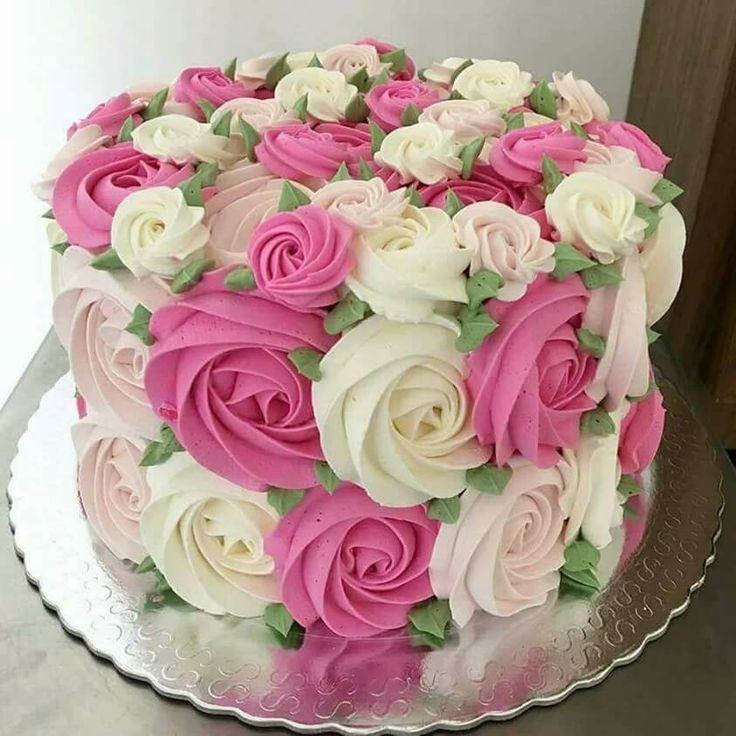 Beautiful Birthday Cakes with Flowers