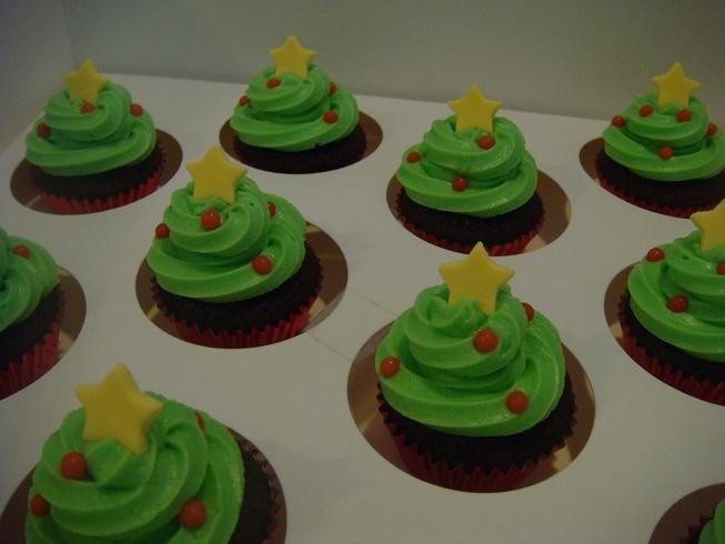 Christmas Tree Mini Cupcakes