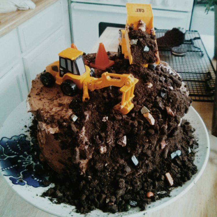 Construction Dirt Birthday Cake