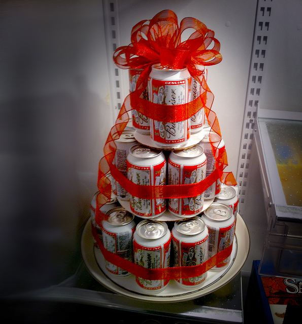 9 Photos of Birthday Cakes Shop Cans