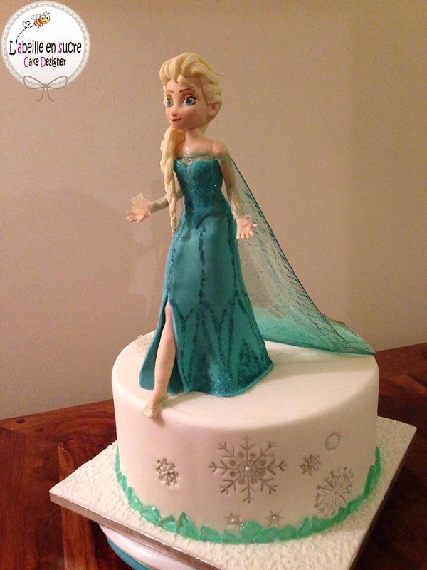 Elsa Disney Frozen Birthday Cake