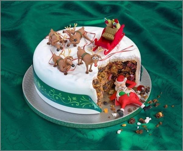 13 Photos of Funny Christmas Cakes