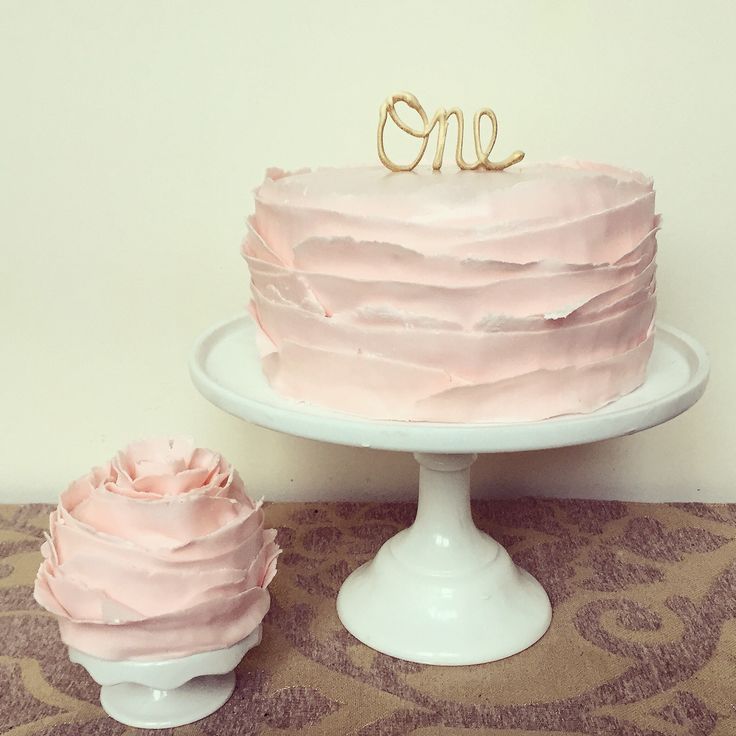 Gold and Pink First Birthday Cake Ideas