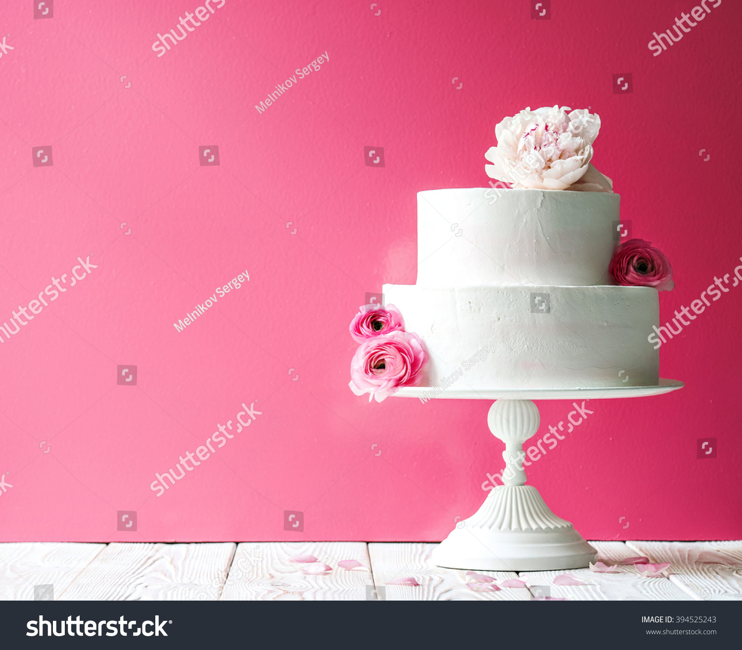 Horizontal Wedding Cake Pictures