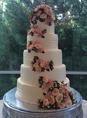 Horizontal Wedding Cake